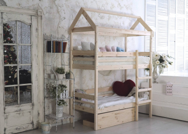 Двухъярусная кровать домик